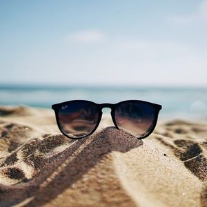 Meet your Posher, Claire